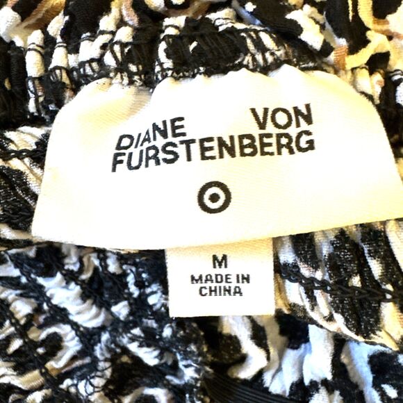 Diane Von Furstenberg X Target Size M Black Poppy Smocked Midi Dress 100% Rayon - Picture 7 of 10